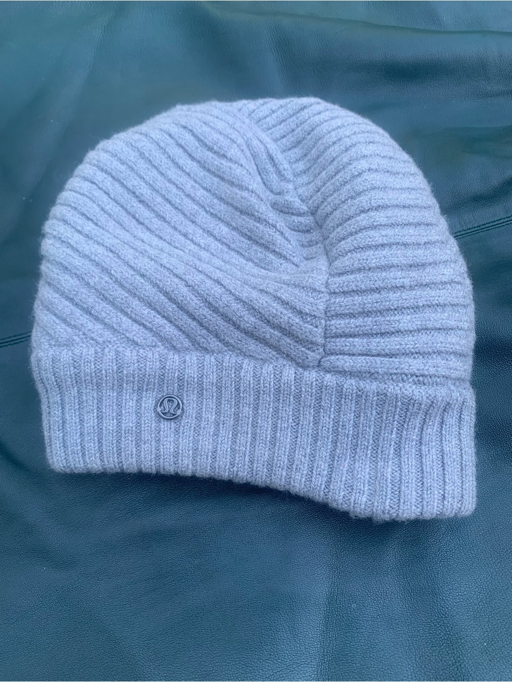 Lululemon 100% Merino Wool Grey Ribbed Beanie Toque "Breathe" Embroidered OS